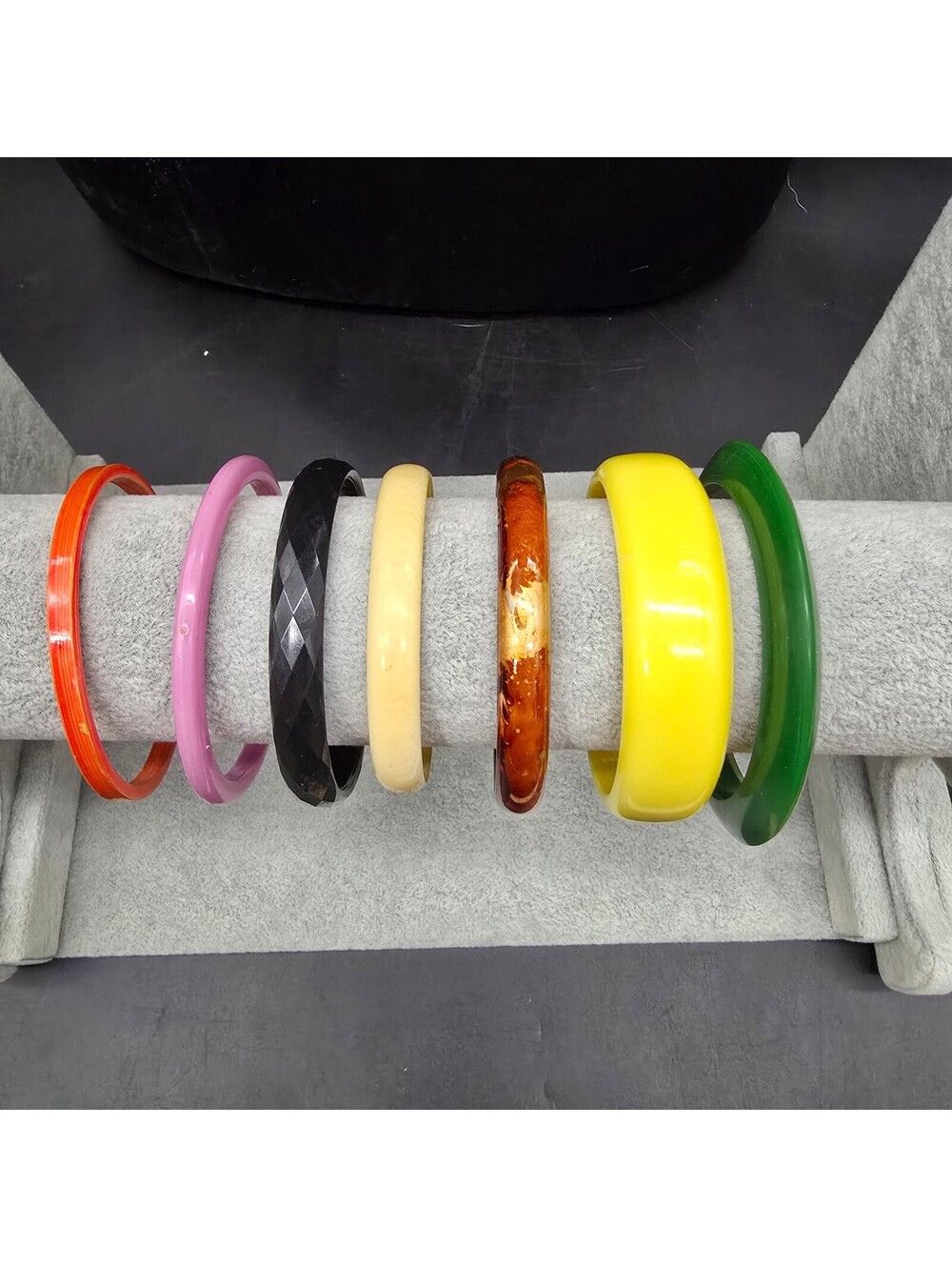 Vintage Plastic Bangle Bracelet Lot 7 Mid Century Style Lucite Acrylic Stack